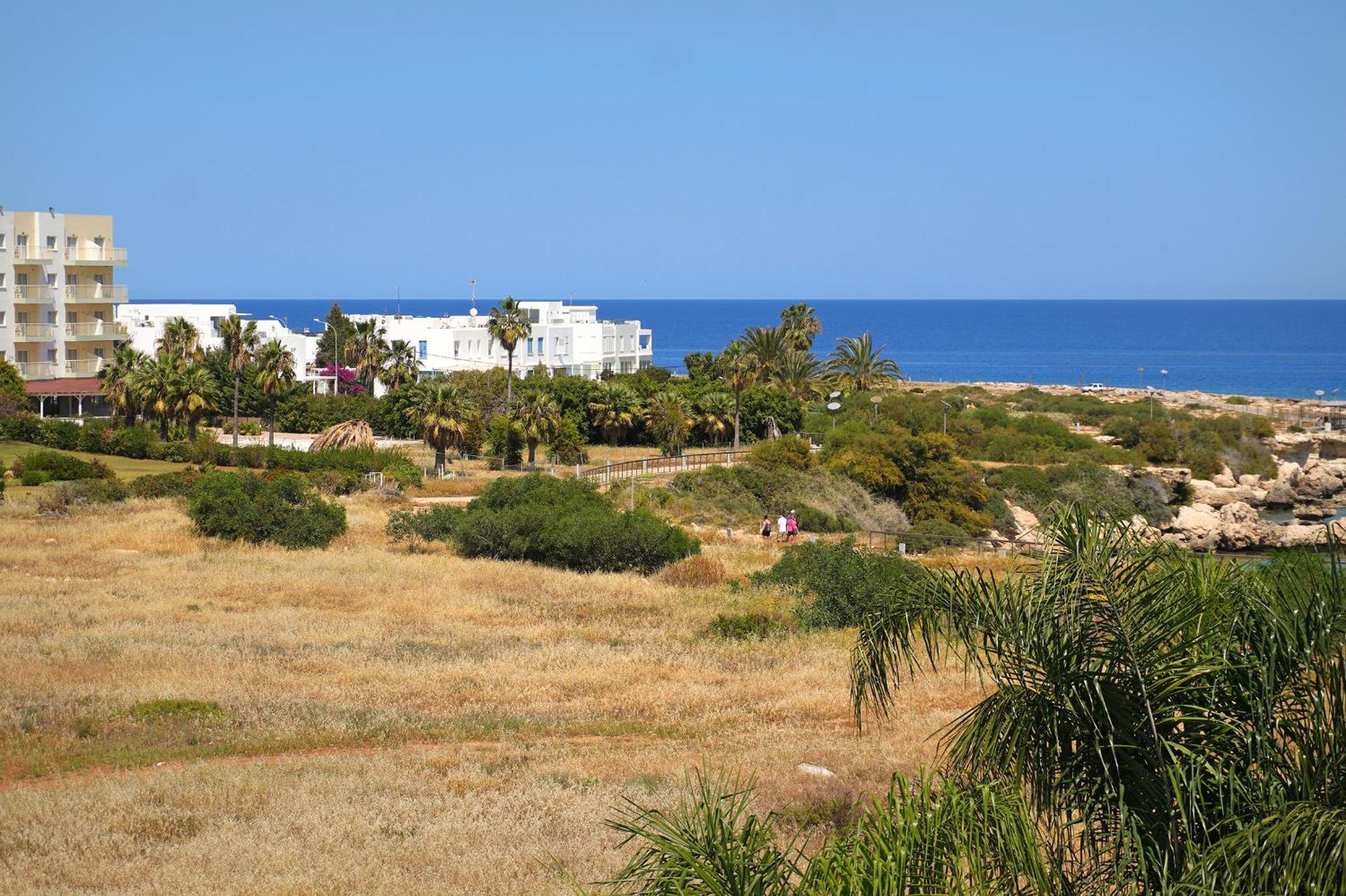 Apartment Victoria Protaras Bagian luar foto